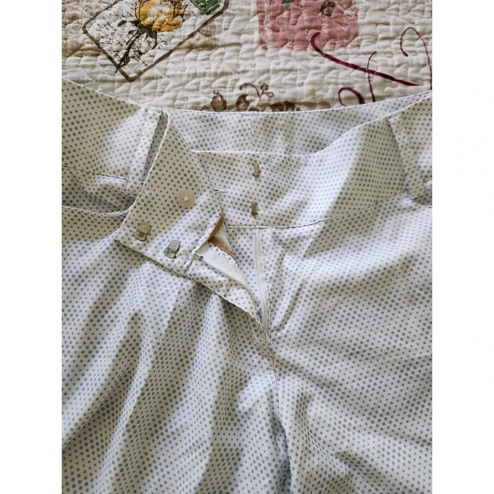 Adidas Women's Golf  Polka Dot shorts Size‎ 12  White Gray Pockets